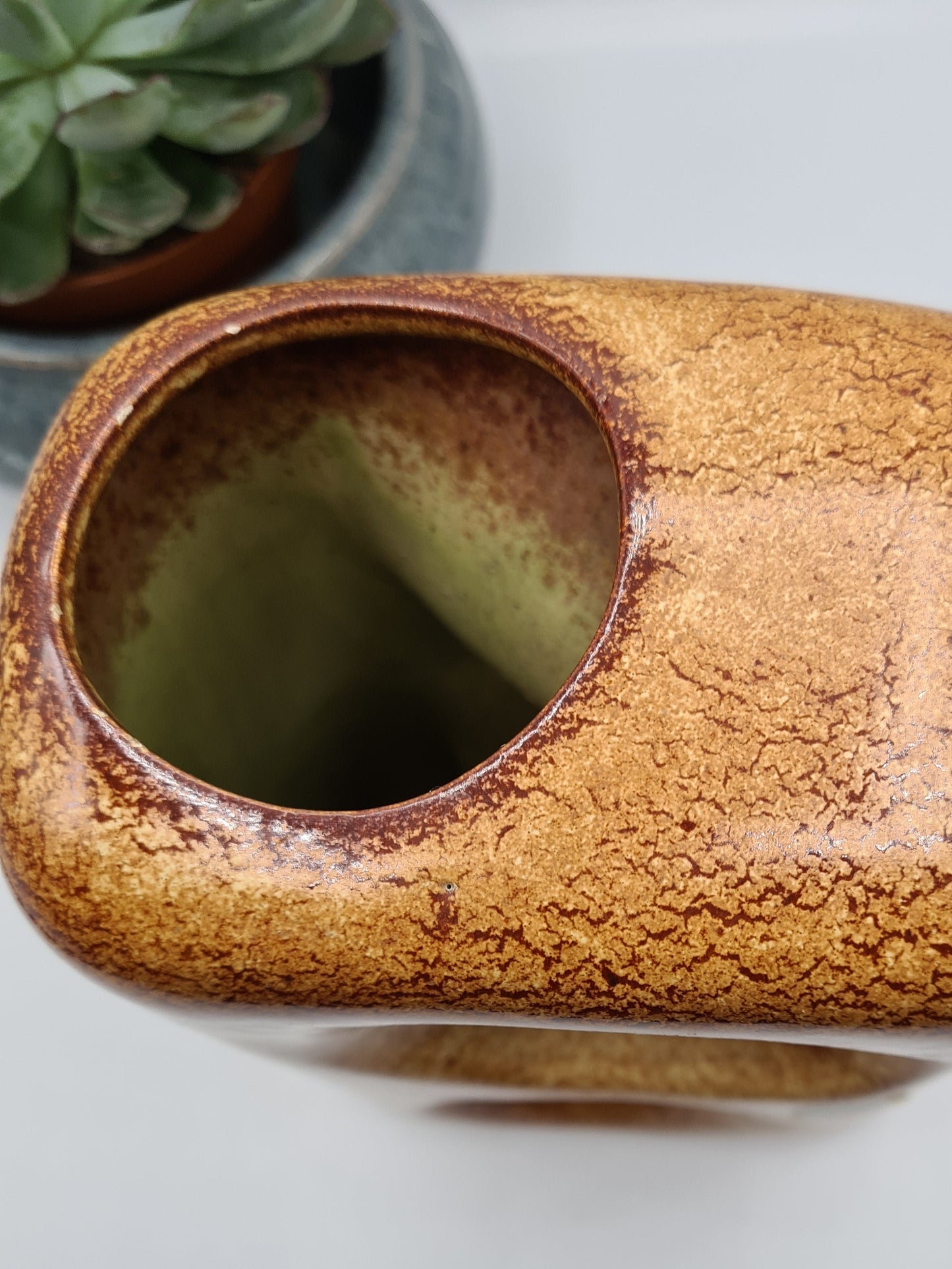 MODERNIST Sculptural Italian McM BERTONCELLO Ceramiche in Schiavon