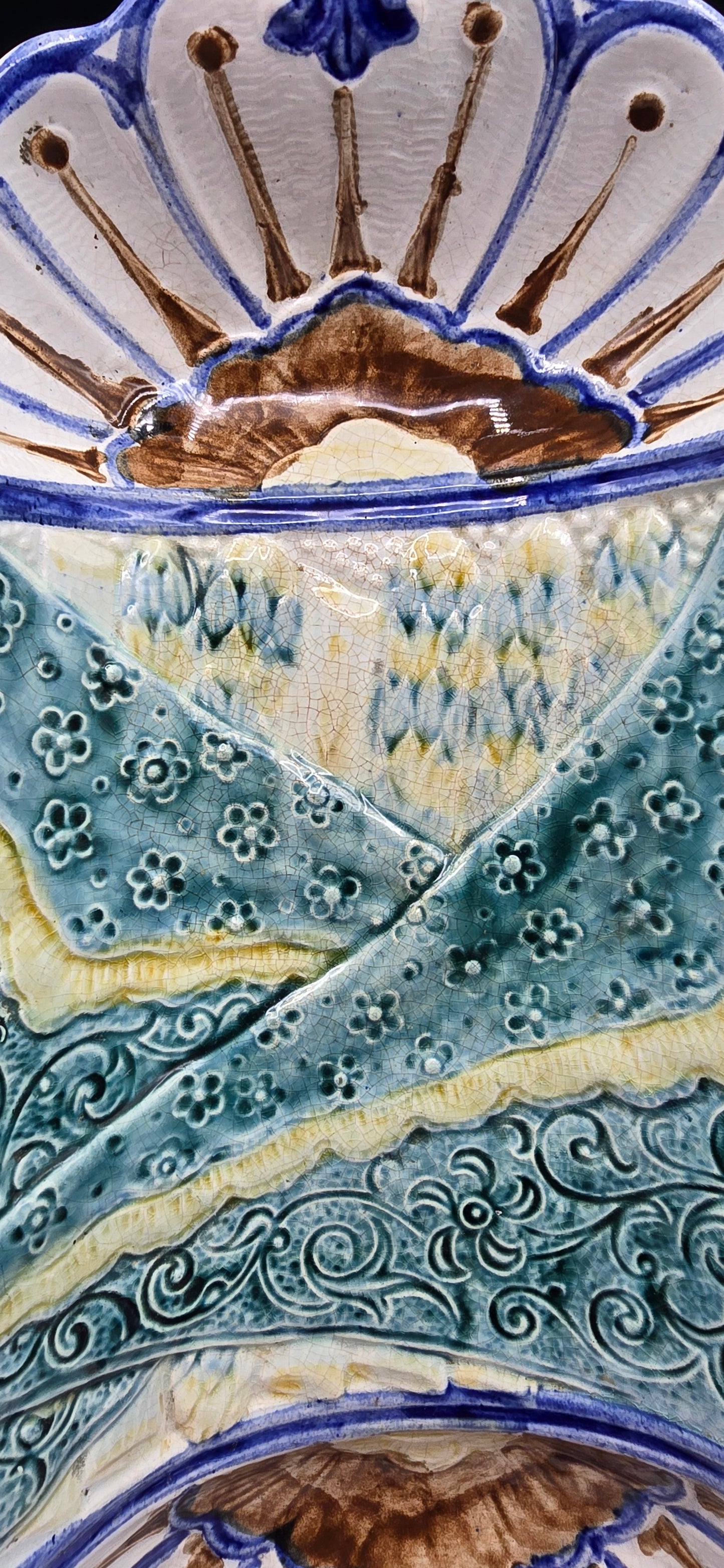 WASMUEL Antique Asparagus Cradle Server – Victorian Napkin Plate Style Majolica
