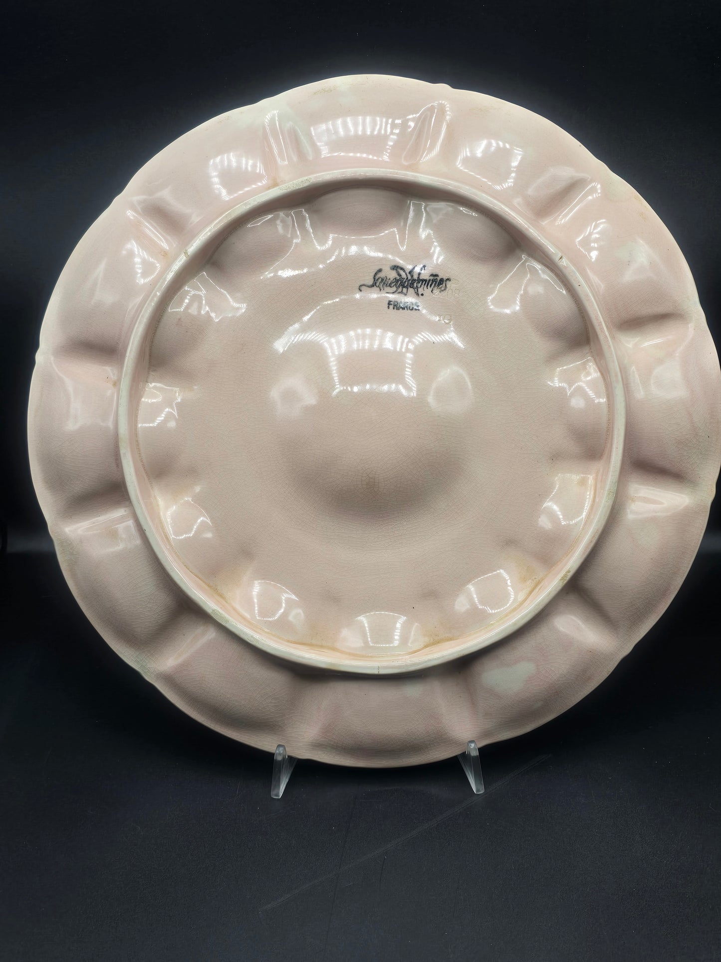 Rare Sarreguemines Oyster Platter – French Majolica Faïence with Hand-Painted Glaze